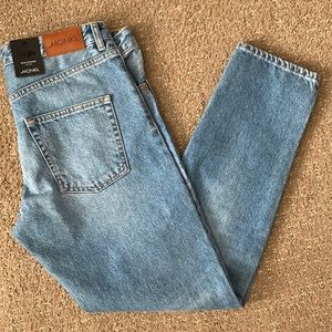 NWT MONKI Girlfriend Cropped Jean size 28